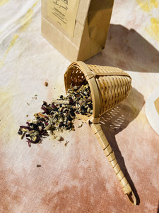 bamboo herbal tea strainer - earthen yourself